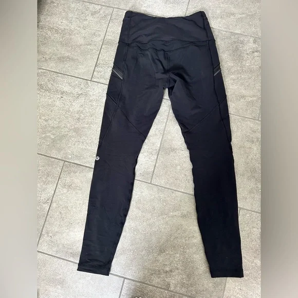 Lululemon Fleece Lined Leggings Black Running Size 6 - Picture 2 of 12